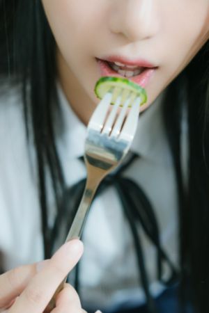 熟妇人妻精品一区二区初频频_1080P全集免费播放