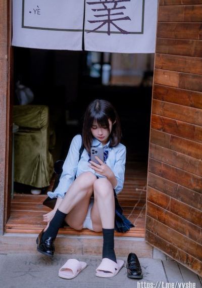 老女人骚逼_高清在线视频播放