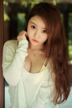爆乳巨胸美女午夜视频_DVD电影完整版